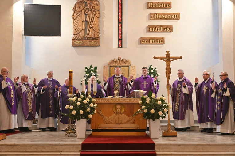 Liturgia żałobna ks. Jana Milewskiego
