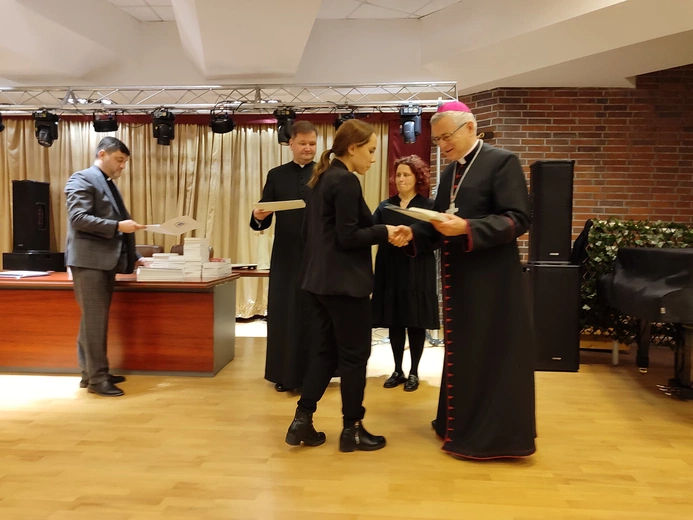 OTK o odpustach i świętowaniu