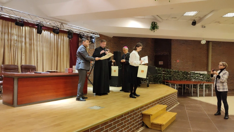 OTK o odpustach i świętowaniu