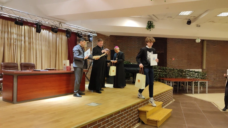 OTK o odpustach i świętowaniu