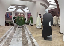 	W homilii bp Adam Wodarczyk zacytował fragment zapisków ks. Blachnickiego: „Próbując ogarnąć całościowo drogę  64 lat mojego życia, widzę, że z punktu widzenia rozwoju życia nowego, życia Bożego we mnie, można w nim wyodrębnić cztery etapy: nowe narodzenie i trzy nawrócenia:  Nawrócenie wiary, Nawrócenie ufności, Narodzenie miłości”.