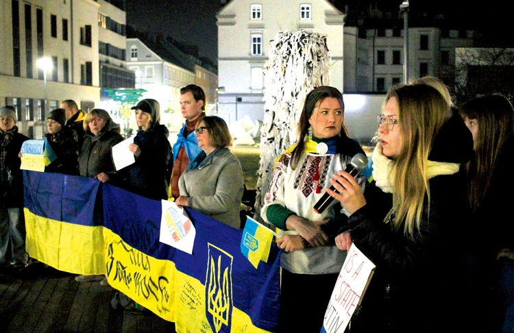Zdecydowaną większość manifestujących stanowiły kobiety.