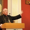 Biskup Marcinkowski przez 32 lata aktywnie pełnił obowiązki biskupa pomocniczego.
