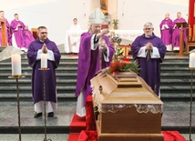 Łączył powołania