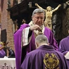 Abp Kupny: Posypując głowy popiołem, uznajemy naszą grzeszność, z nadzieją oczekując zmiłowania i przebaczenia