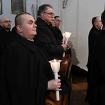 Liturgia stacyjna w Opolu. Procesja do kościoła "na Górce"