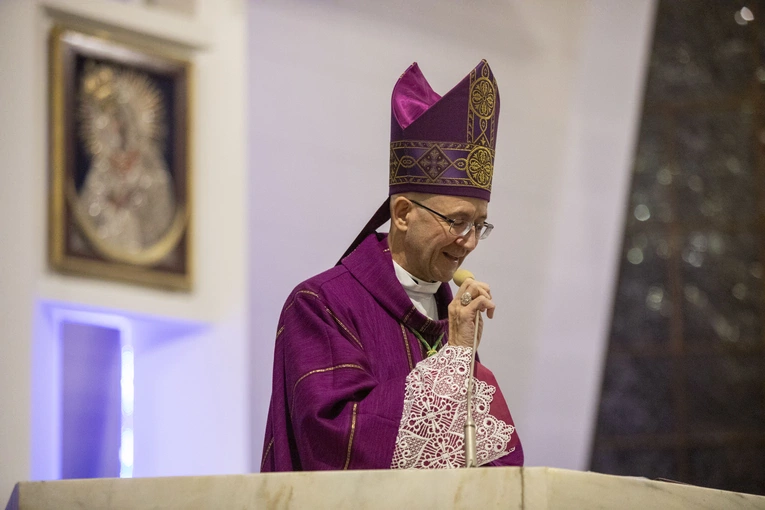 Abp Adrian Galbas w Środę Popielcową