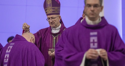 Abp Galbas: Nie jesteśmy masochistami