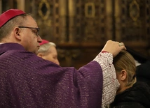 Abp Jędraszewski: Krzyż jest wołaniem Chrystusa o miłosierdzie dla ludzi