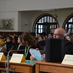 Pantomima "Bóg dał nam ręce".