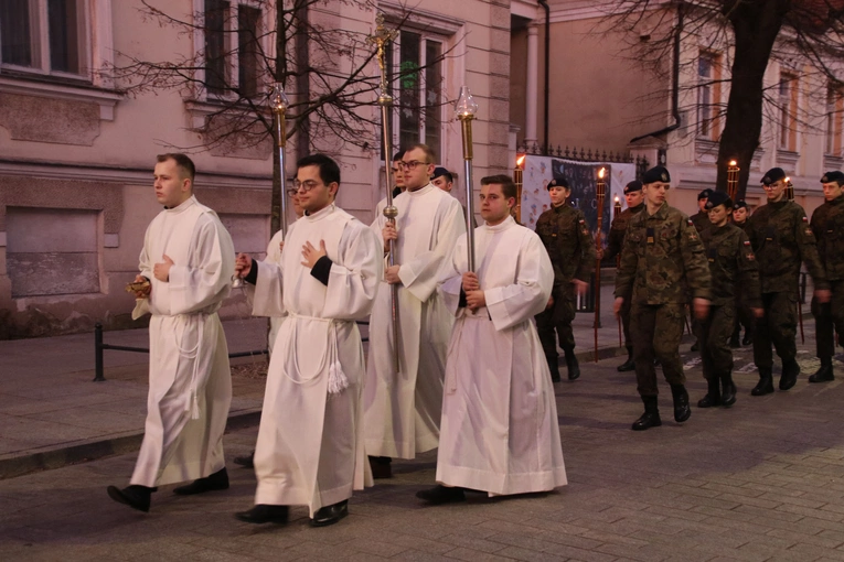 Płock. Popielec w katedrze