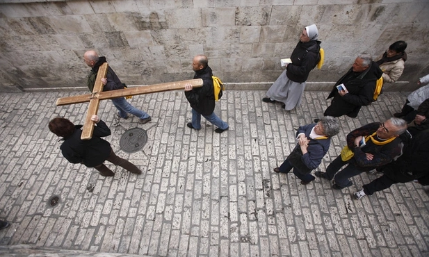 Nowa logika daru i przebaczenia