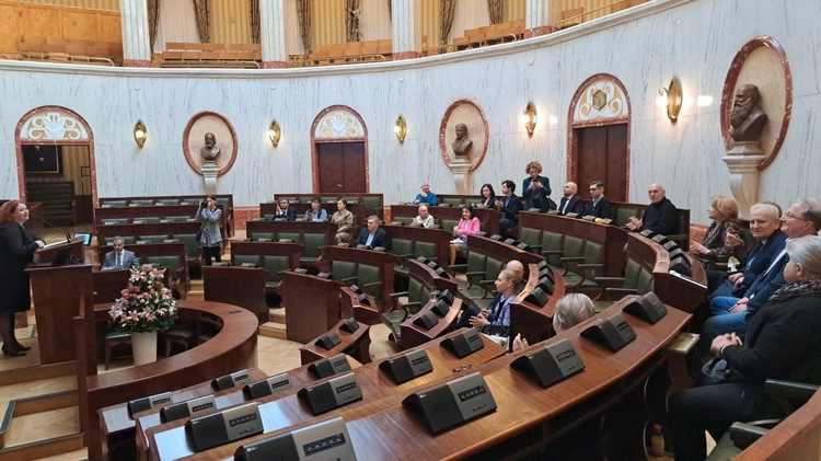 Katowice. Międzynarodowa konferencja "Kobiety a konflikt zbrojny"