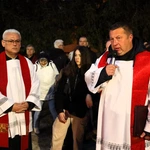 Droga Krzyżowa w intencji ojczyzny przeszła ulicami Połańca