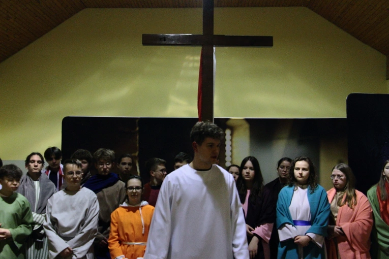 Próba misterium "Nasz Bóg jest wielki" w Bodzanowie