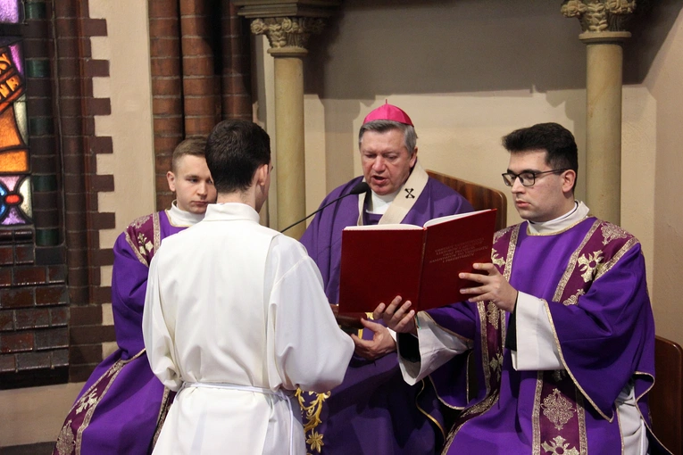 Posługa lektoratu we wrocławskim seminarium - rekolekcje wielkopostne 2025