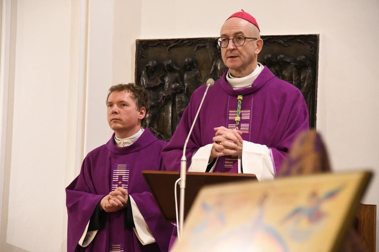 Modlitwa za zmarłych bezdomnych 2025