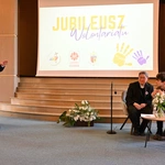Radość i wyzwania - wolontariusze spotkali się z kard. Taglem