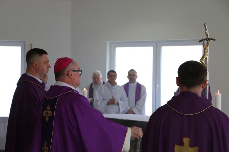 Popowo-Letnisko. Rekolekcje dla nadzwyczajnych szafarzy Komunii św.