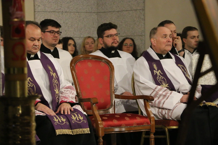 Modlin Twierdza. Ziemia z obozu w Działdowie w parafii pw. św. Barbary