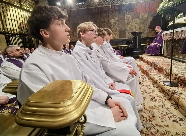 Z Bogiem, z nadzieją, z odwagą i... długopisem na maturę
