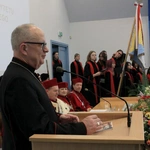 Święto Uniwersytetu Opolskiego. Abp Alfons Nossol uczczony tytułem Honorowego Senatora UO