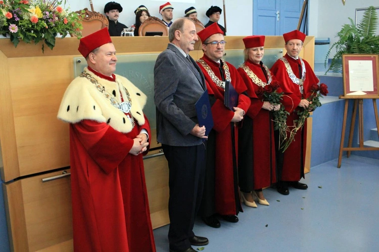 Nowi profesorowie tytularni na Uniwersytecie Opolskim