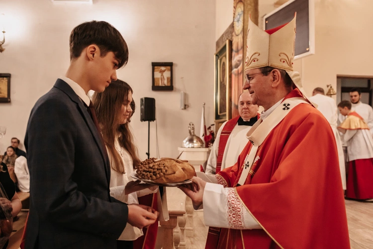 Bierzmowanie w parafii pw. Miłosierdzia Bożego w Gdańsku-Migowie