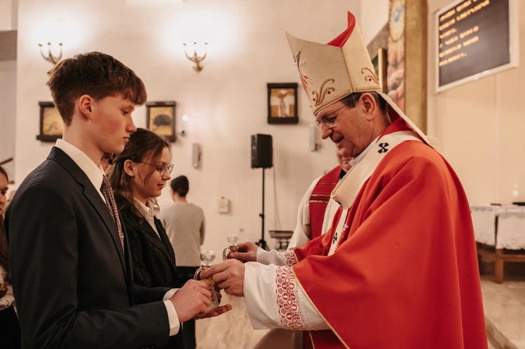 Bierzmowanie w parafii pw. Miłosierdzia Bożego w Gdańsku-Migowie