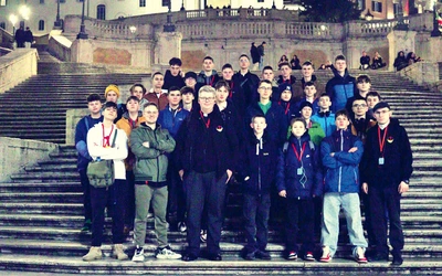 Młodzi pielgrzymi bielsko-żywieccy w Wiecznym Mieście.