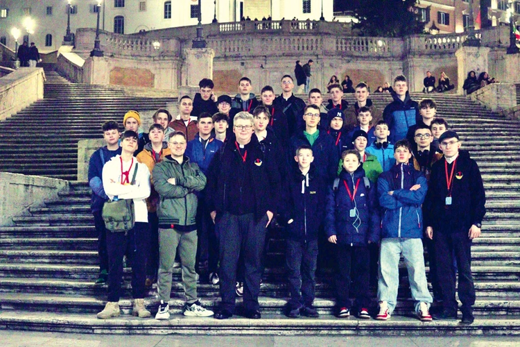 Młodzi pielgrzymi bielsko-żywieccy w Wiecznym Mieście.