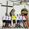 Mateusz przyznaje, że w grupie ma prawdziwych przyjaciół, na których zawsze może liczyć.