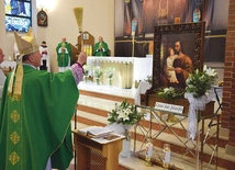 Obraz poświęcił  bp M. Solarczyk.