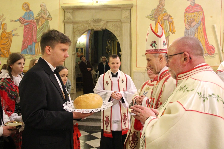 Bierzmowanie w Łącku 2025