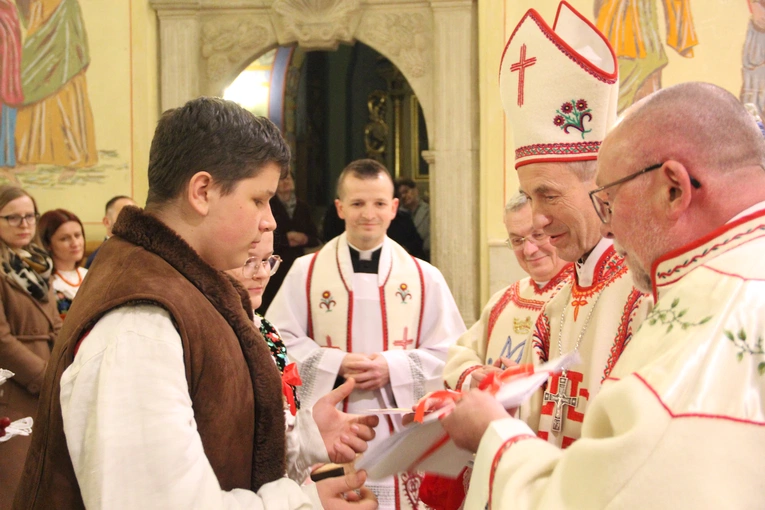 Bierzmowanie w Łącku 2025