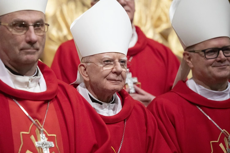 Episkopat Polski w archikatedrze warszawskiej
