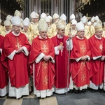 Episkopat Polski w archikatedrze warszawskiej