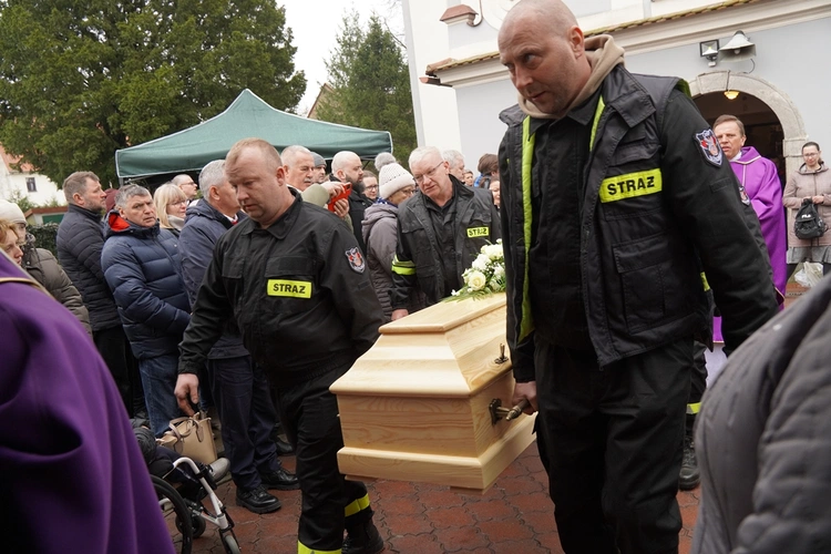 Msza św. pogrzebowa w intencji śp. ks. Marka Mekwińskiego