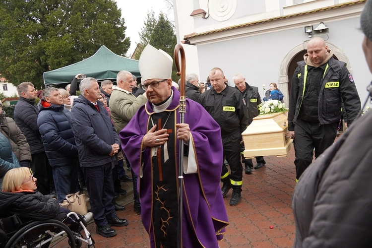 Msza św. pogrzebowa w intencji śp. ks. Marka Mekwińskiego