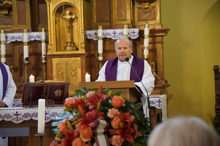 Msza św. pogrzebowa w intencji śp. ks. Marka Mekwińskiego