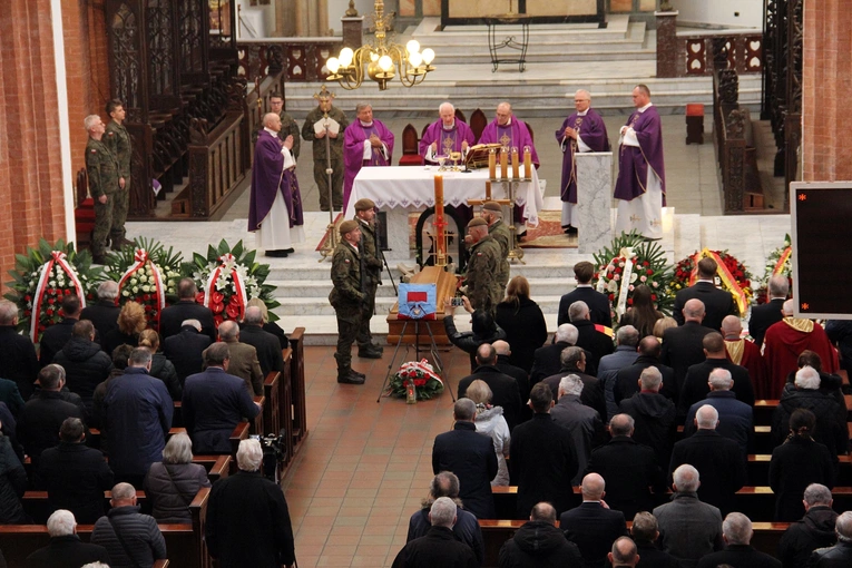 Msza św. pogrzebowa w intencji śp. prof. Stanisława Gebhardta