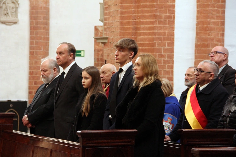 Msza św. pogrzebowa w intencji śp. prof. Stanisława Gebhardta