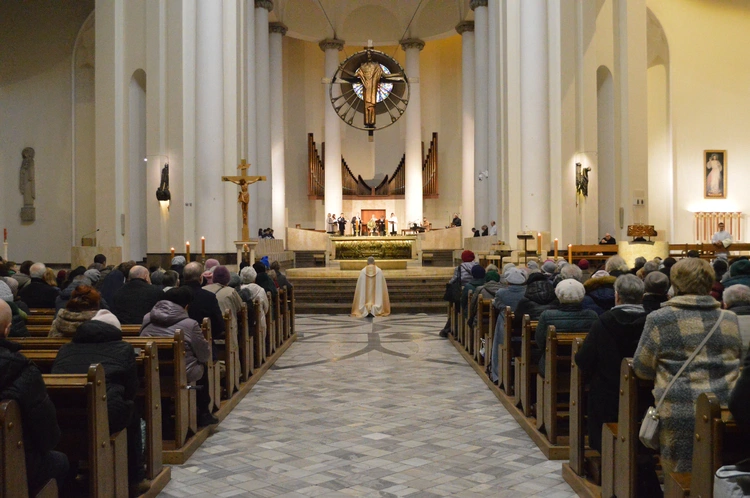 Pielgrzymka jubileuszowa katowickich dekanatów