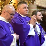 Gietrzwałd. 24 Godziny Męki Pańskiej za Polskę