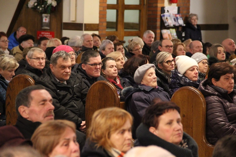 Nowy Sącz. Wielkopostny dzień skupienia dla grup o. Pio
