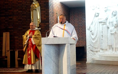 Eucharystia w 100-lecie parafii franciszkańskiej
