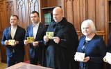 Nowa moneta głogowska zaprezentowana w kolegiacie
