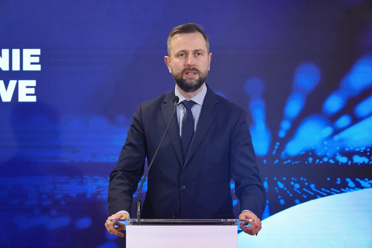 Ministrowie obrony Polski, Litwy, Łotwy i Estonii rekomendują wypowiedzenie konwencji ottawskiej 