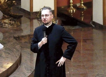 	Ks. Kamil Kuchejda będzie jednym z prelegentów spotkania z Maryją.