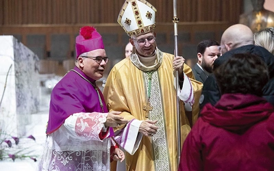 	W Eucharystii uczestniczyli także abp Antonio Filipazzi i dyplomaci.